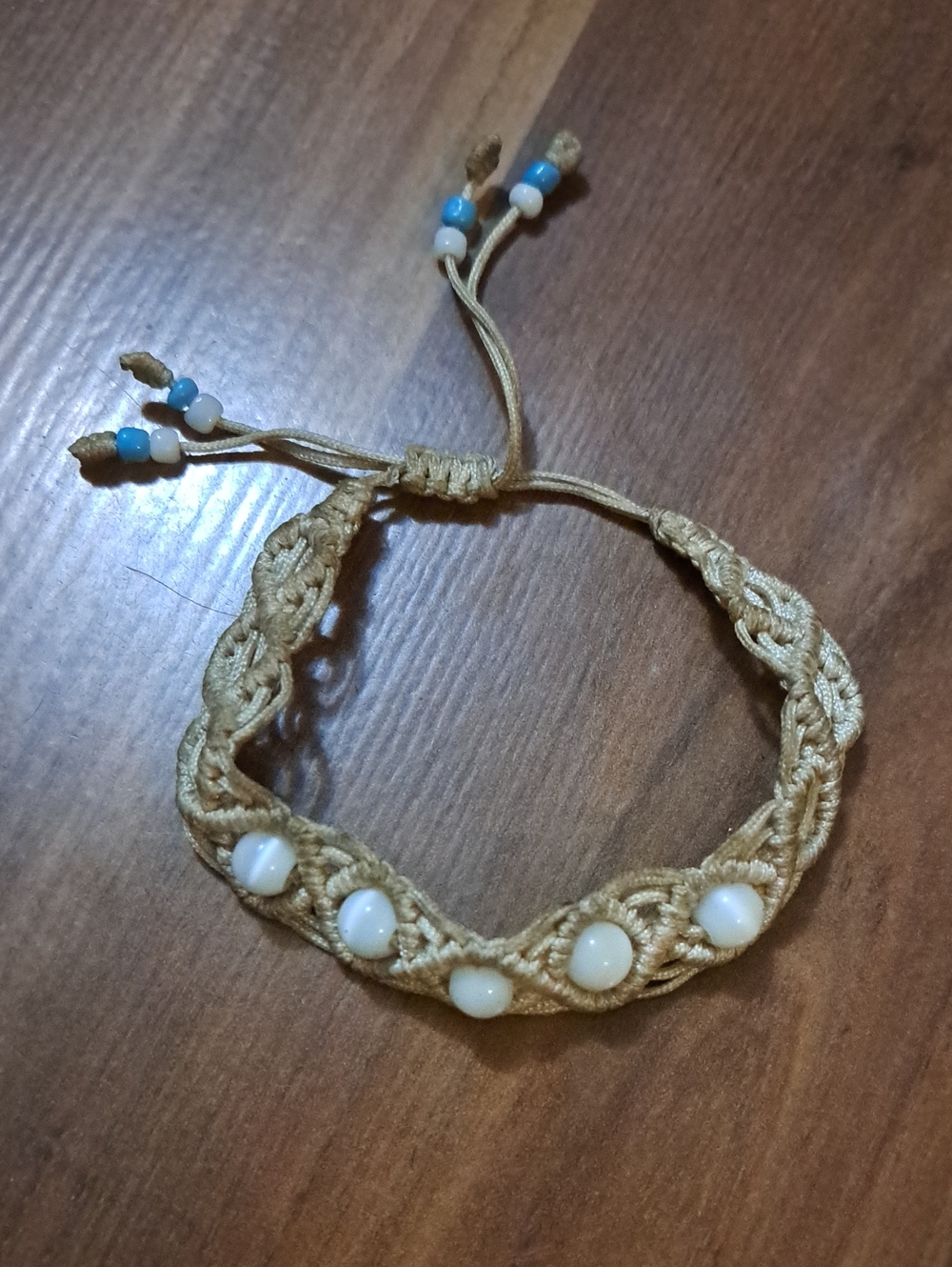 Handcrafted Cream Macramé Beaded Bracelet